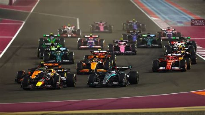 Lewis Hamilton Hates That Formula One Racing Has Become A Club For Billionaire Trust Fund Babies